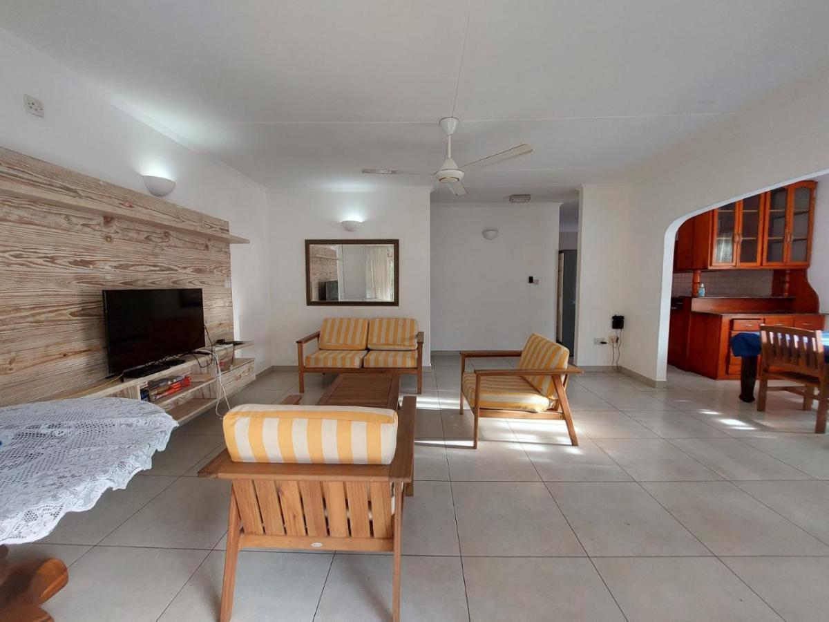 Beau Vallon Villa Self Catering With Pool Exterior foto