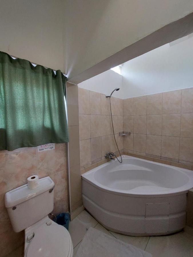 Beau Vallon Villa Self Catering With Pool Exterior foto