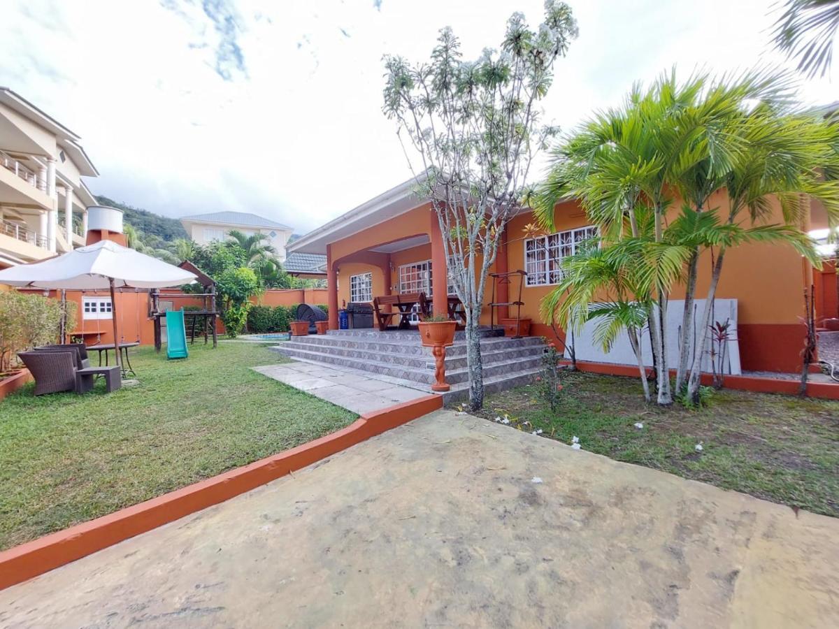 Beau Vallon Villa Self Catering With Pool Exterior foto